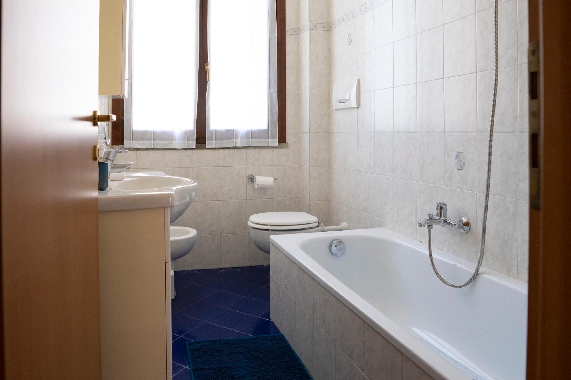 Casa Le Corti Apartment Ливорно Екстериор снимка