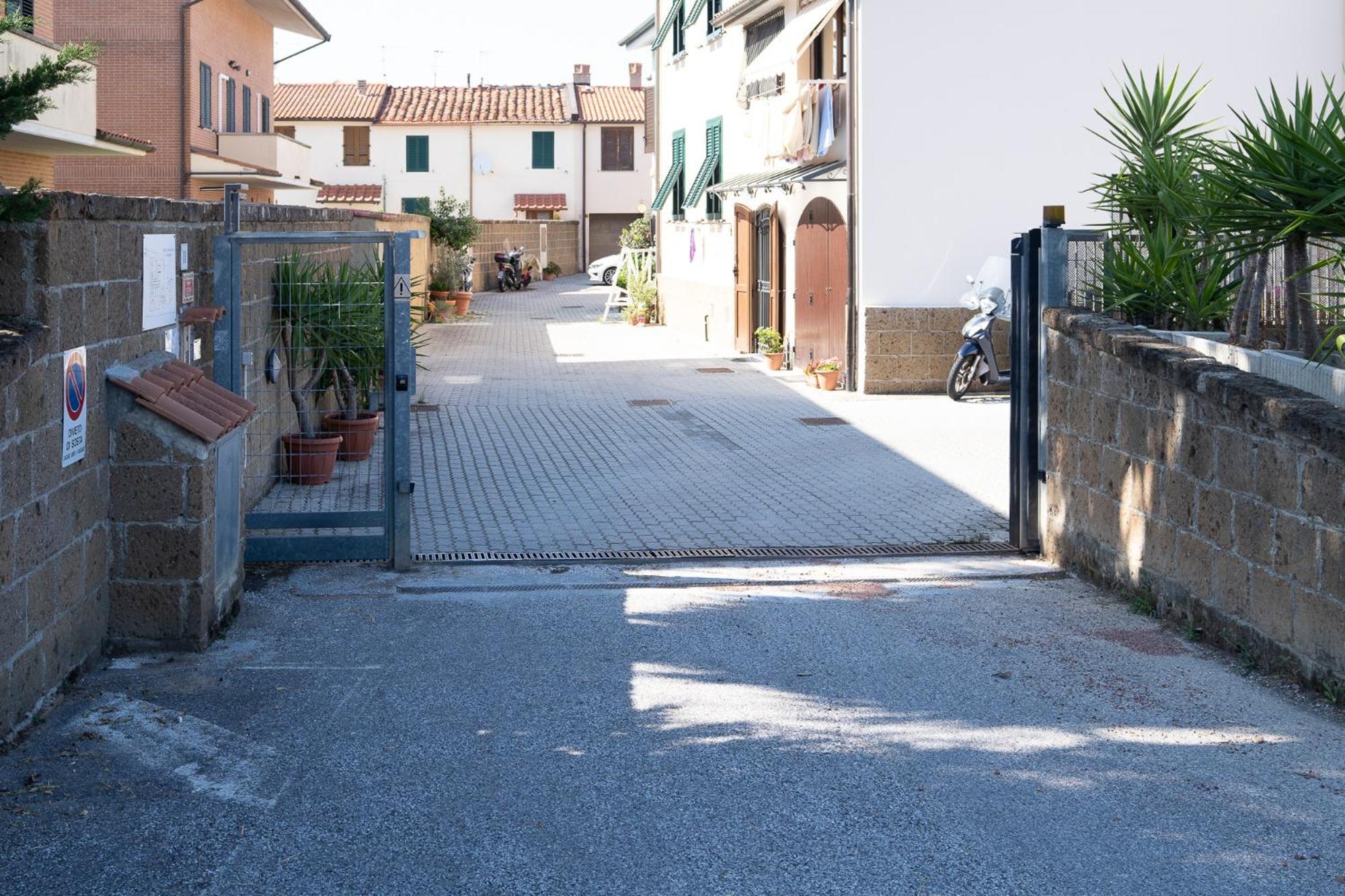 Casa Le Corti Apartment Ливорно Екстериор снимка